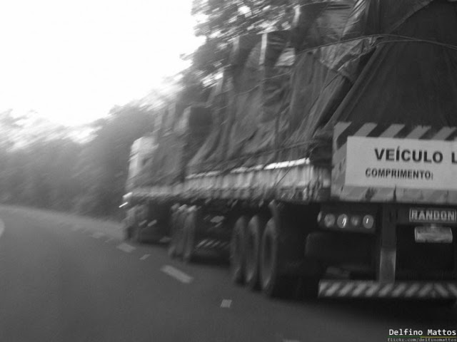 Contran proíbe circulação de caminhões arqueados