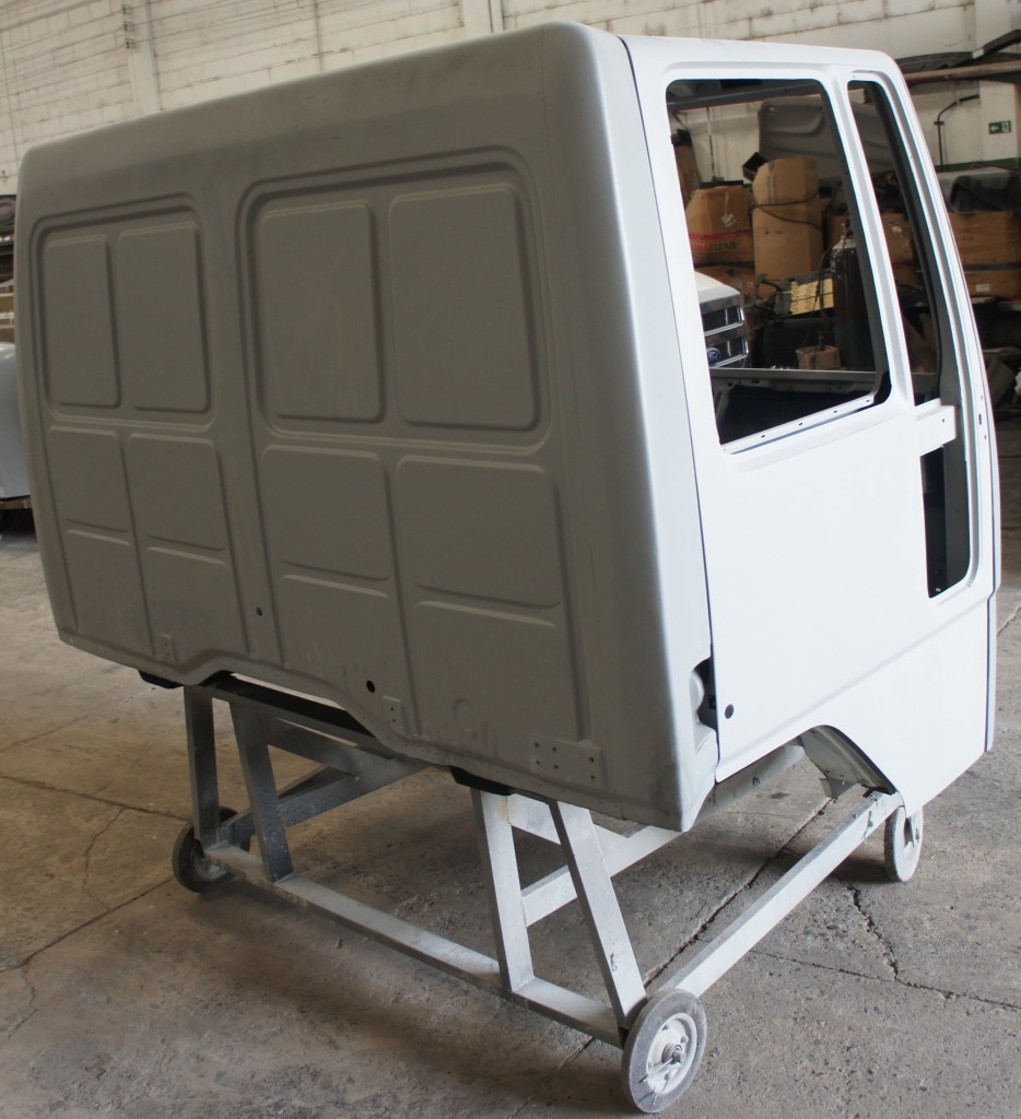 Cabine recondicionada Ford Cargo - Mascarello Cabines