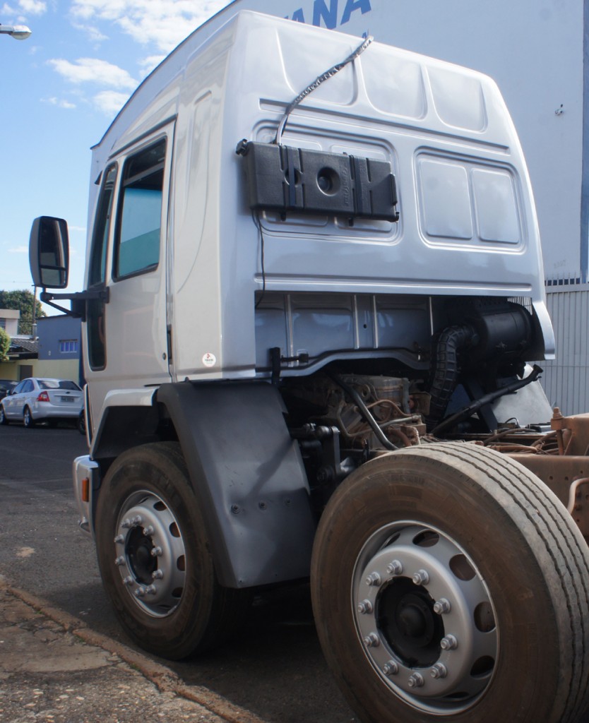 Reforma Ford Cargo e Cabine Ceito Top Line - Mascarello Cabines