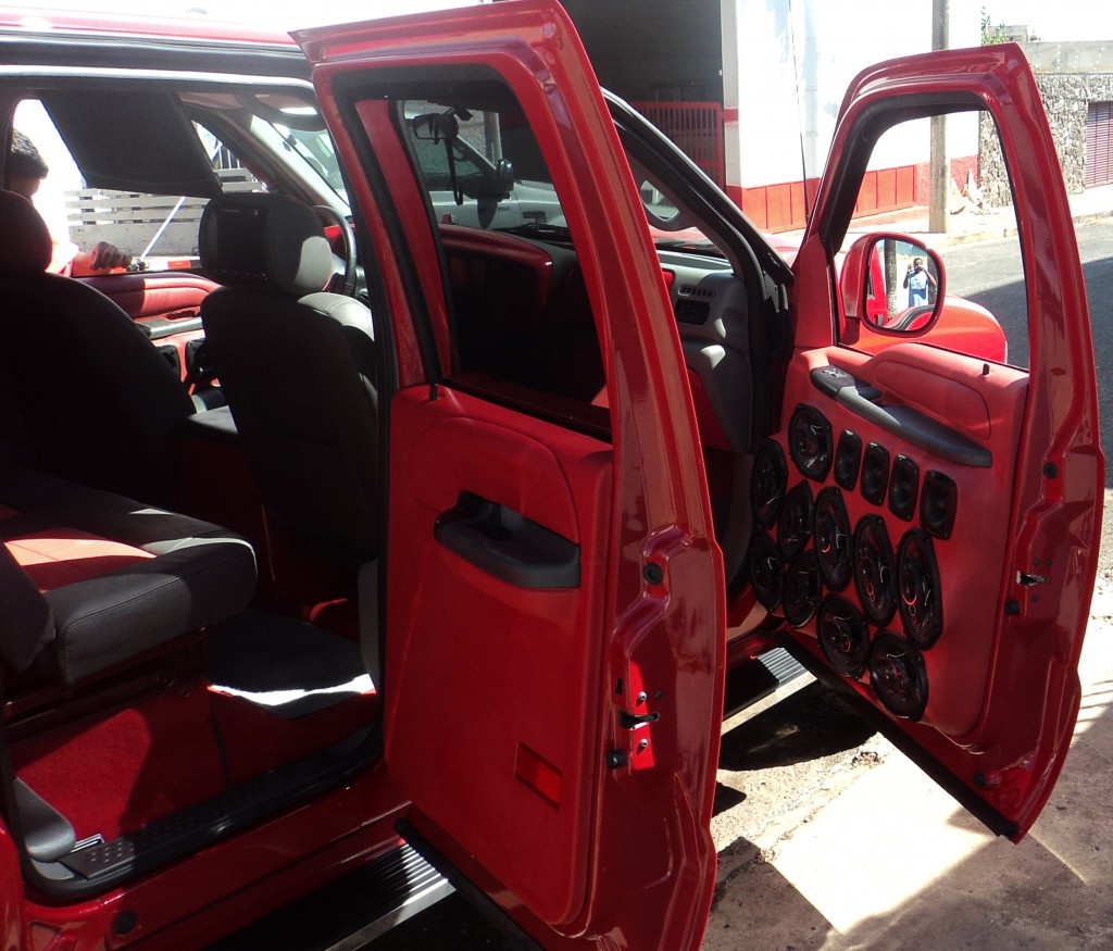 F-250 cabine dupla e customizacao interior - Mascarello Cabines (7)