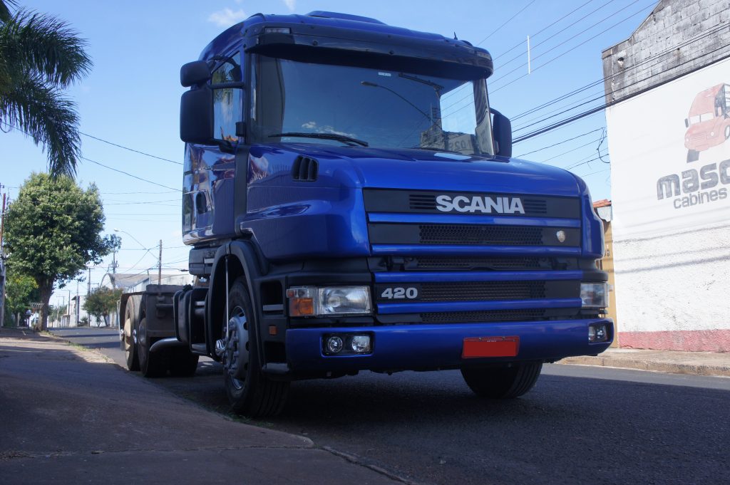 Reforma Scania 124G - Mascarello Cabines